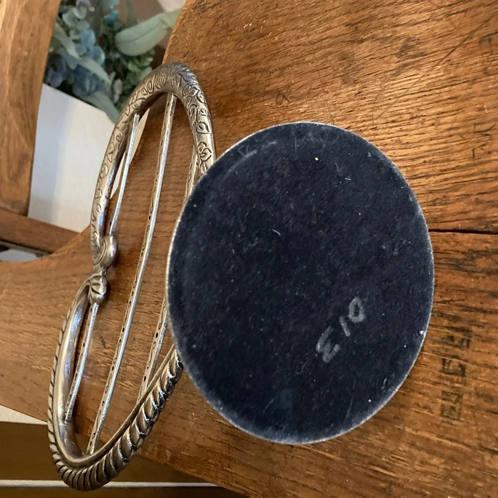 Earring Display Stand Heart